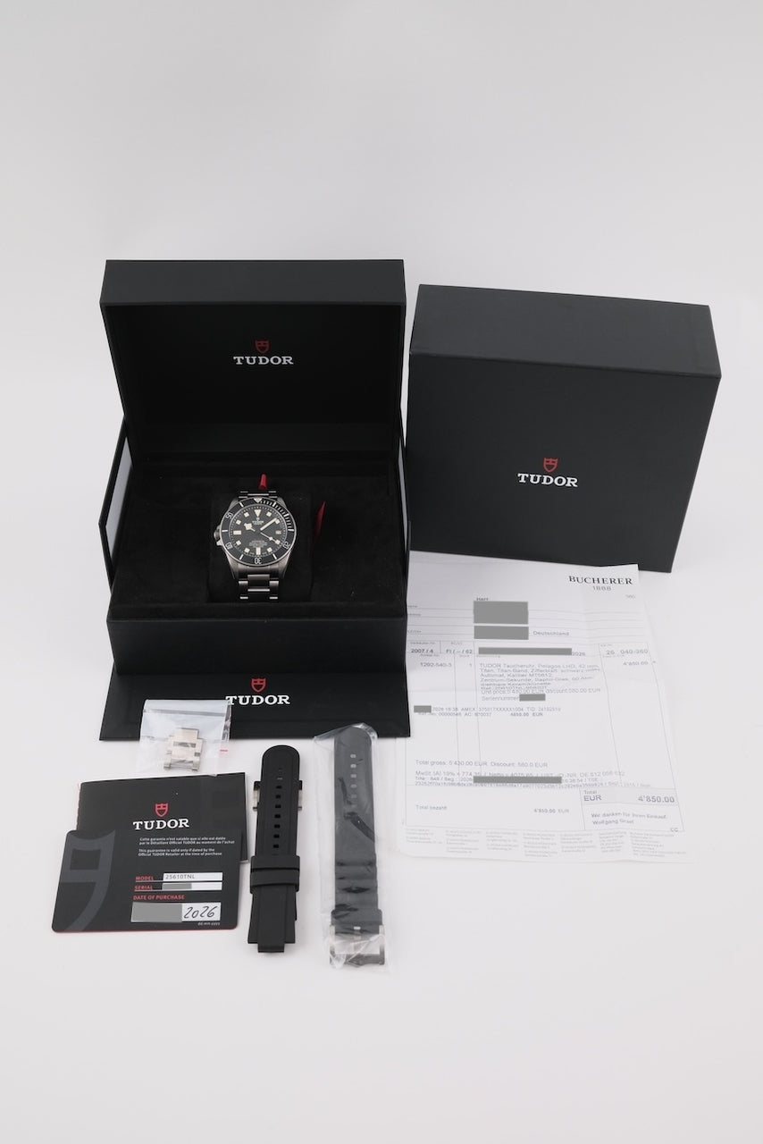 Tudor Pelagos 42mm Lefty  25610TNL - Papiere und oder Lieferumfang