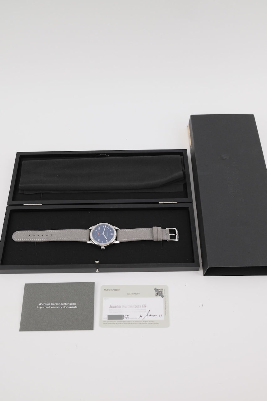 Nomos Club Campus 36 719 - Papiere und oder Lieferumfang