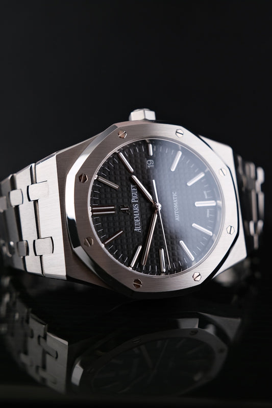 Audemars Piguet Royal Oak Selfwinding 15400ST - Detailansicht 1