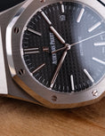 Bild in Galerie-Betrachter laden, Audemars Piguet Royal Oak Selfwinding 15400ST - Detailansicht 6
