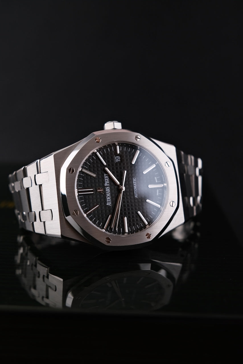 Audemars Piguet Royal Oak Selfwinding 15400ST - Detailansicht 2