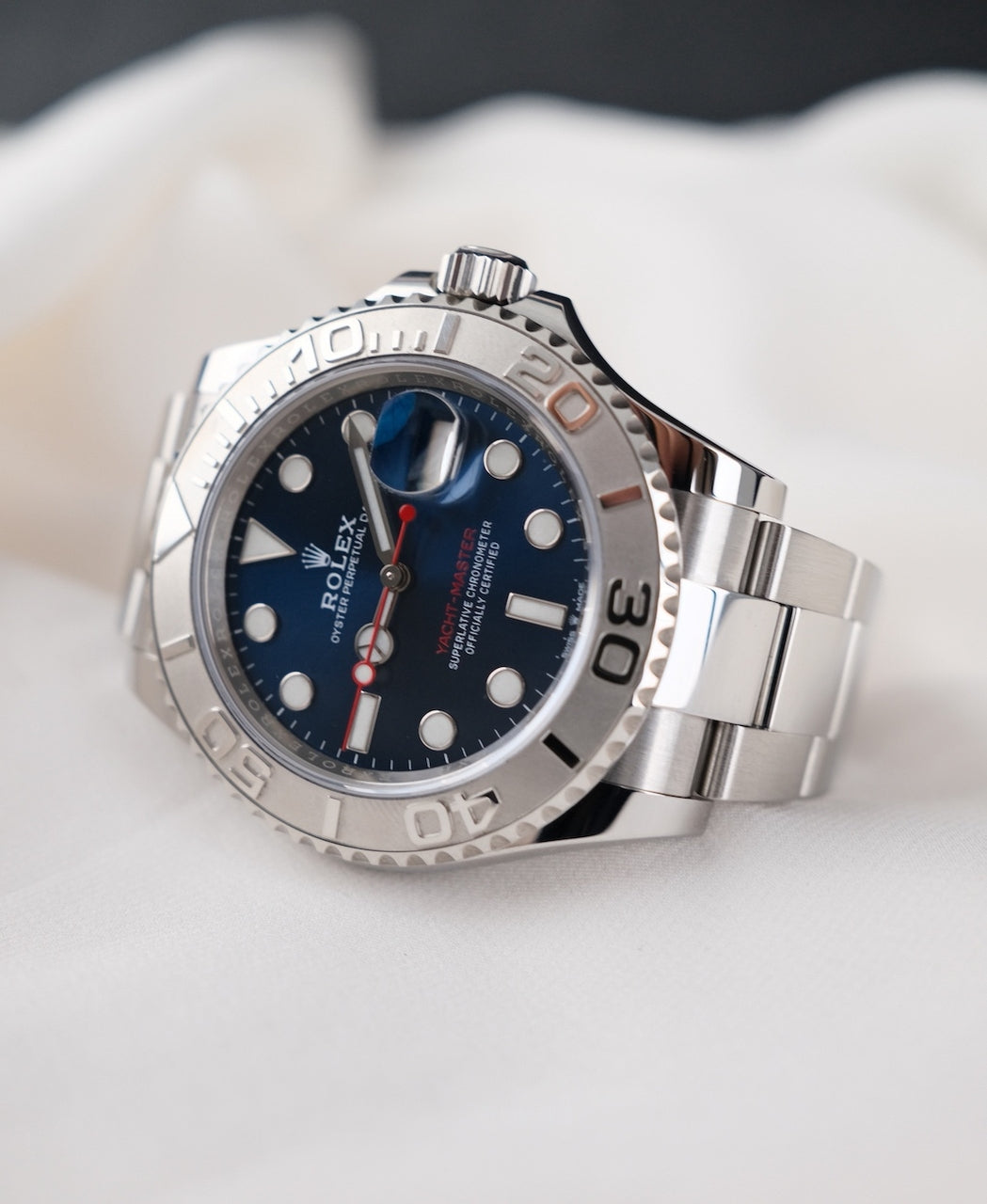 Rolex Yacht-Master 40  126622 - Detail view 4