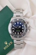 Załaduj obraz do przeglądarki galerii, Rolex Sea-Dweller Deepsea 136660 - Detailansicht 4
