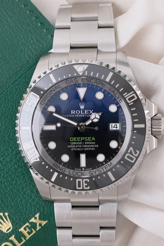 Rolex Sea-Dweller Deepsea 136660 - Thumbnail