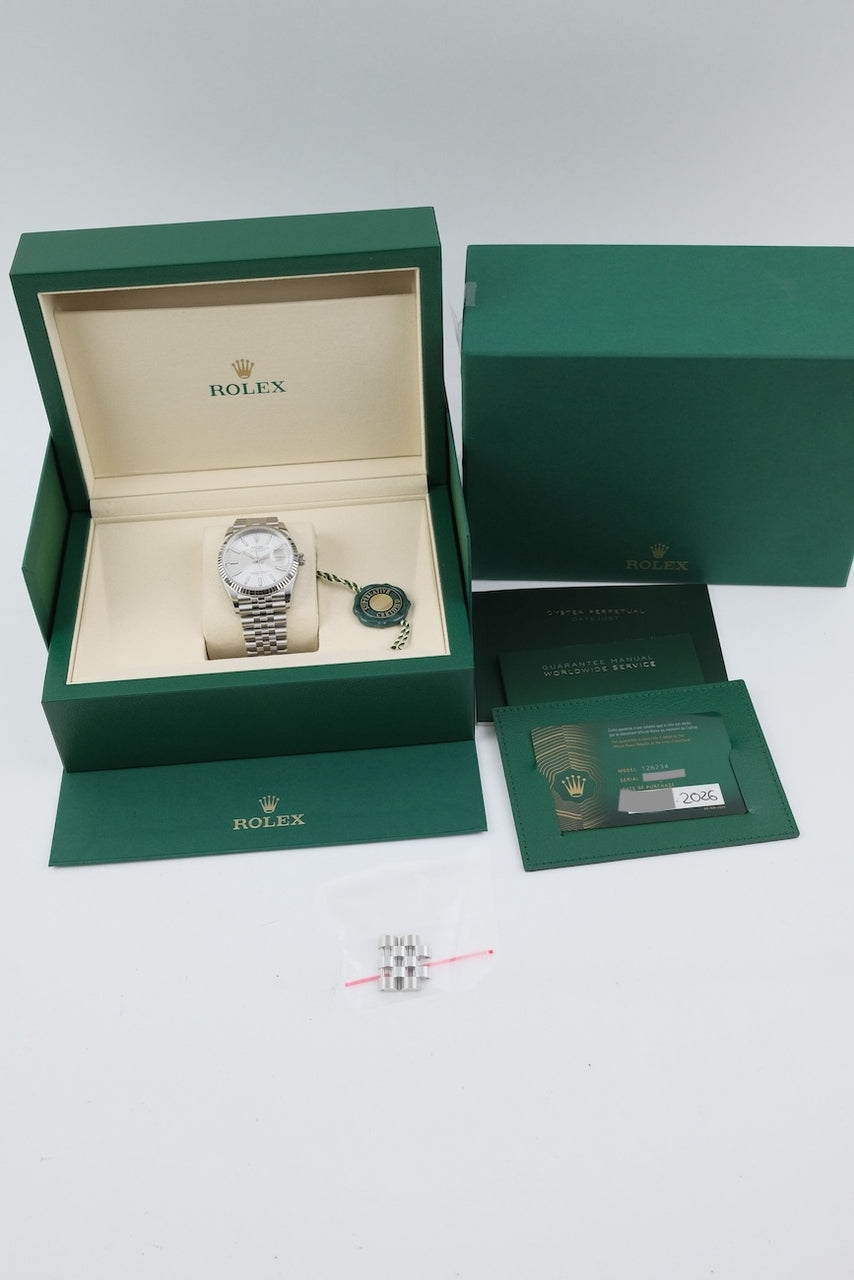 Rolex Datejust 36 126234 - Papiere und oder Lieferumfang