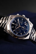 Bild in Galerie-Betrachter laden, Vacheron Constantin Overseas Chrono 5500V/110A-B148 - Detail view 3
