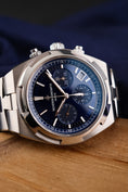 Bild in Galerie-Betrachter laden, Vacheron Constantin Overseas Chrono 5500V/110A-B148 - Detail view 5
