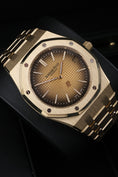Load image into gallery viewer, Audemars Piguet Royal Oak Jumbo Ultra Thin 16202BA.OO.1240BA.02 - Detailansicht 3
