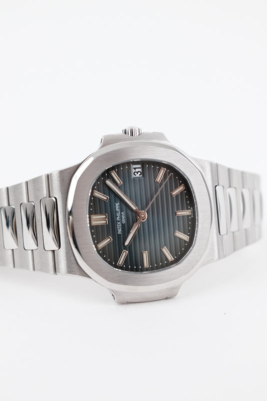 Patek Philippe Nautilus 5800/1A-001 - Detailansicht 1