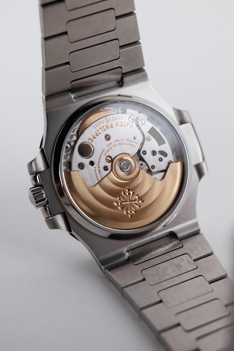 Patek Philippe Nautilus 5800/1A-001 - Detailansicht 10