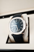 Bild in Galerie-Betrachter laden, Patek Philippe Aquanaut  5168G-001 - Detailansicht 1
