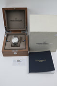 Load image into gallery viewer, Girard Perregaux Laureato 81010-11-131-11A - Papers and or scope of delivery
