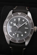 Cargue la imagen en el visor de la galería, Tudor Black Bay Fifty-Eight 79010SG - Vista detallada 2
