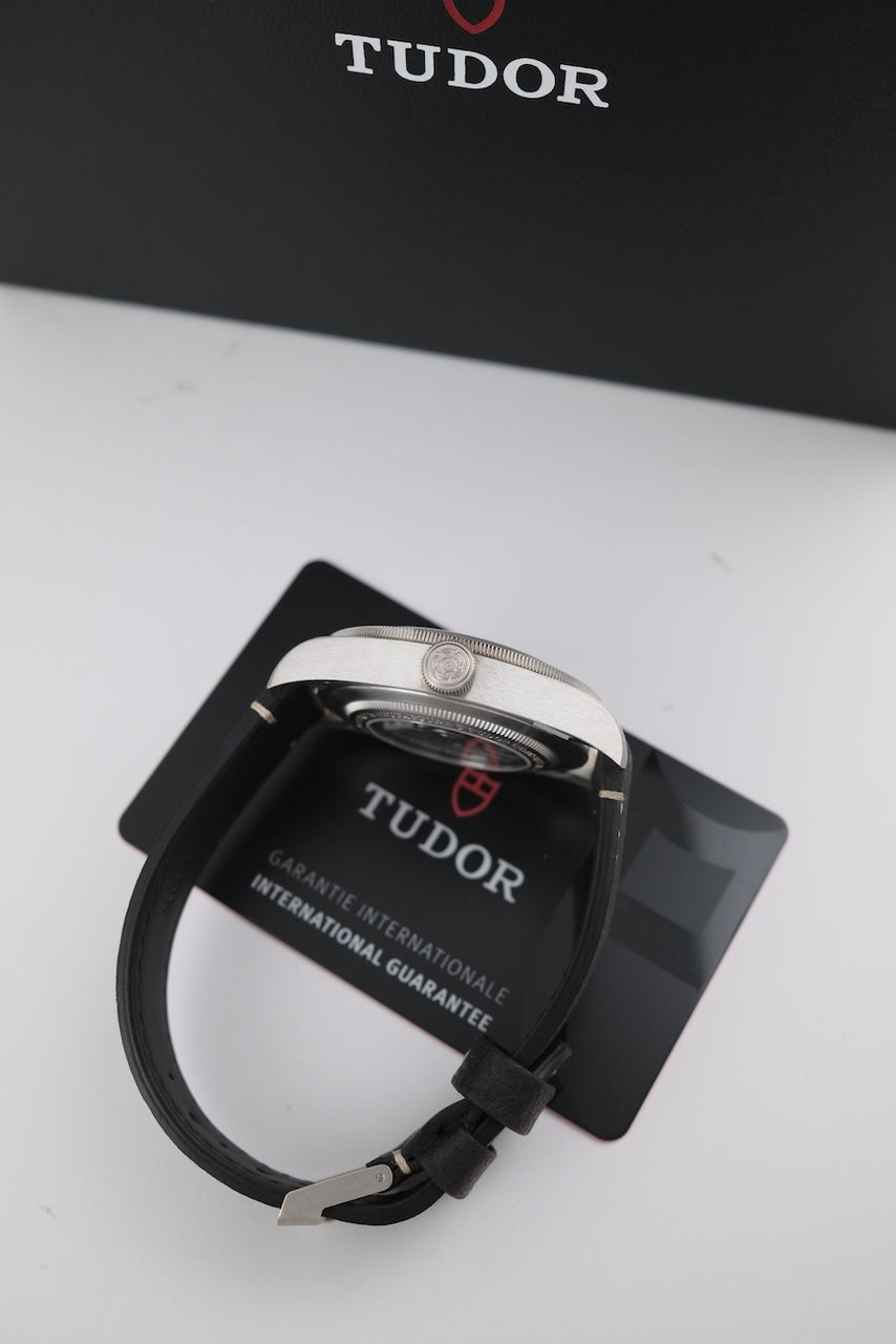 Tudor Black Bay Fifty-Eight 79010SG - vista detallada 8