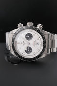 Załaduj obraz do przeglądarki galerii, Tudor Black Bay Chronograph 79360N - Detailansicht 4
