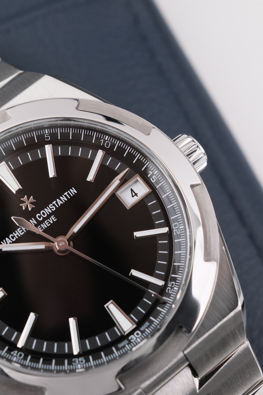 Vacheron Constantin Overseas 4520V/210A-B483 - Detailansicht 2