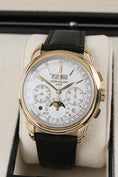 Bild in Galerie-Betrachter laden, Patek Philippe Perpetual Calendar Chronograph 5270J-001 - Detailansicht 2
