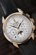 Bild in Galerie-Betrachter laden, Patek Philippe Perpetual Calendar Chronograph 5270J-001 - Detailansicht 4
