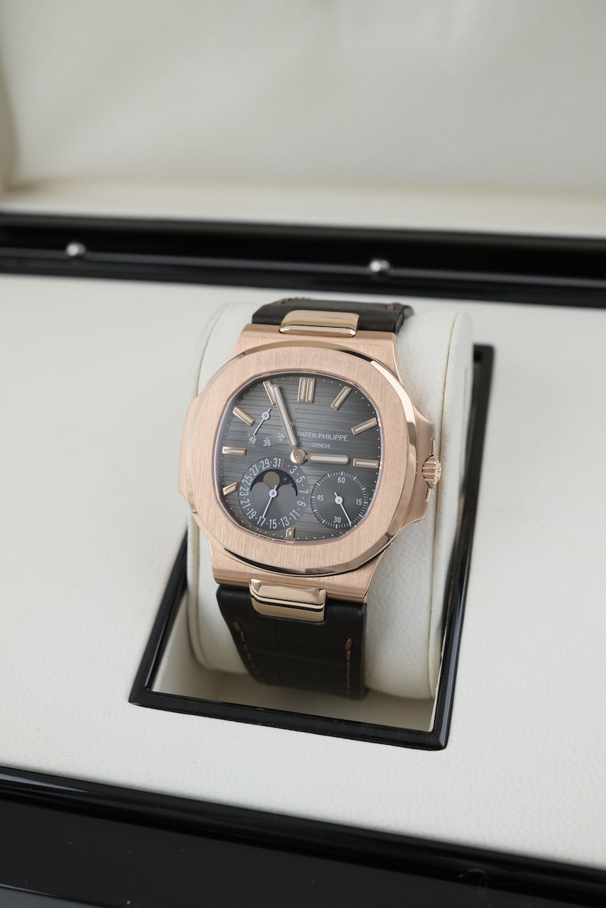 Patek Philippe Nautilus 5712R-001 - Detailansicht 1