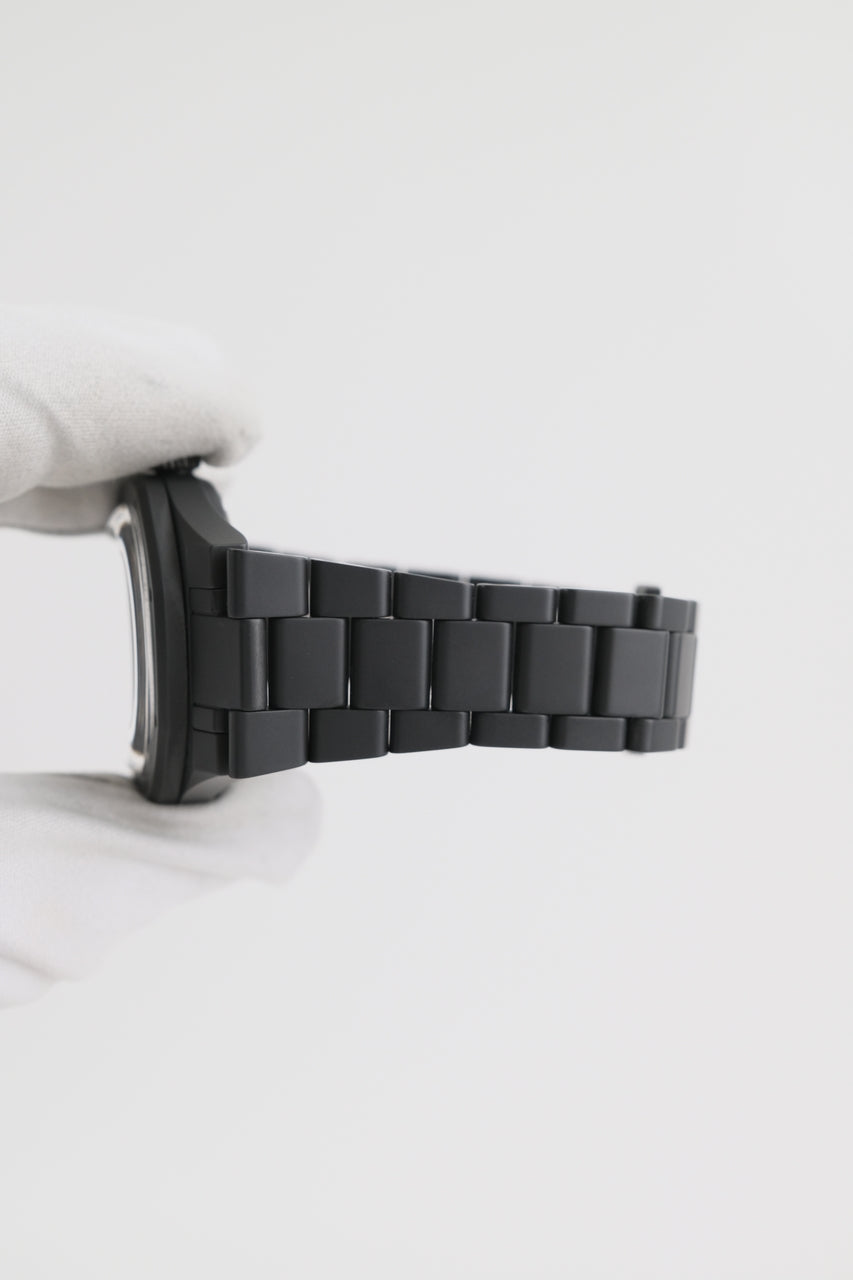 Nivada Grenchen F77 Ceramica Nera F77 - Vista dettagliata 7