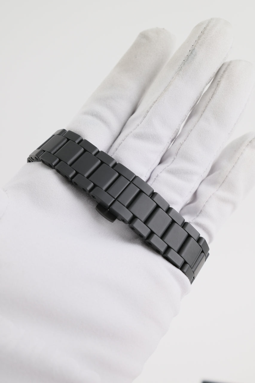 Nivada Grenchen F77 Ceramica Nera F77 - Vista dettagliata 6