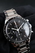 Carica l'immagine nel visualizzatore della galleria, Omega Speedmaster 321 "Ed White" 31130403001001 - Detail view 6
