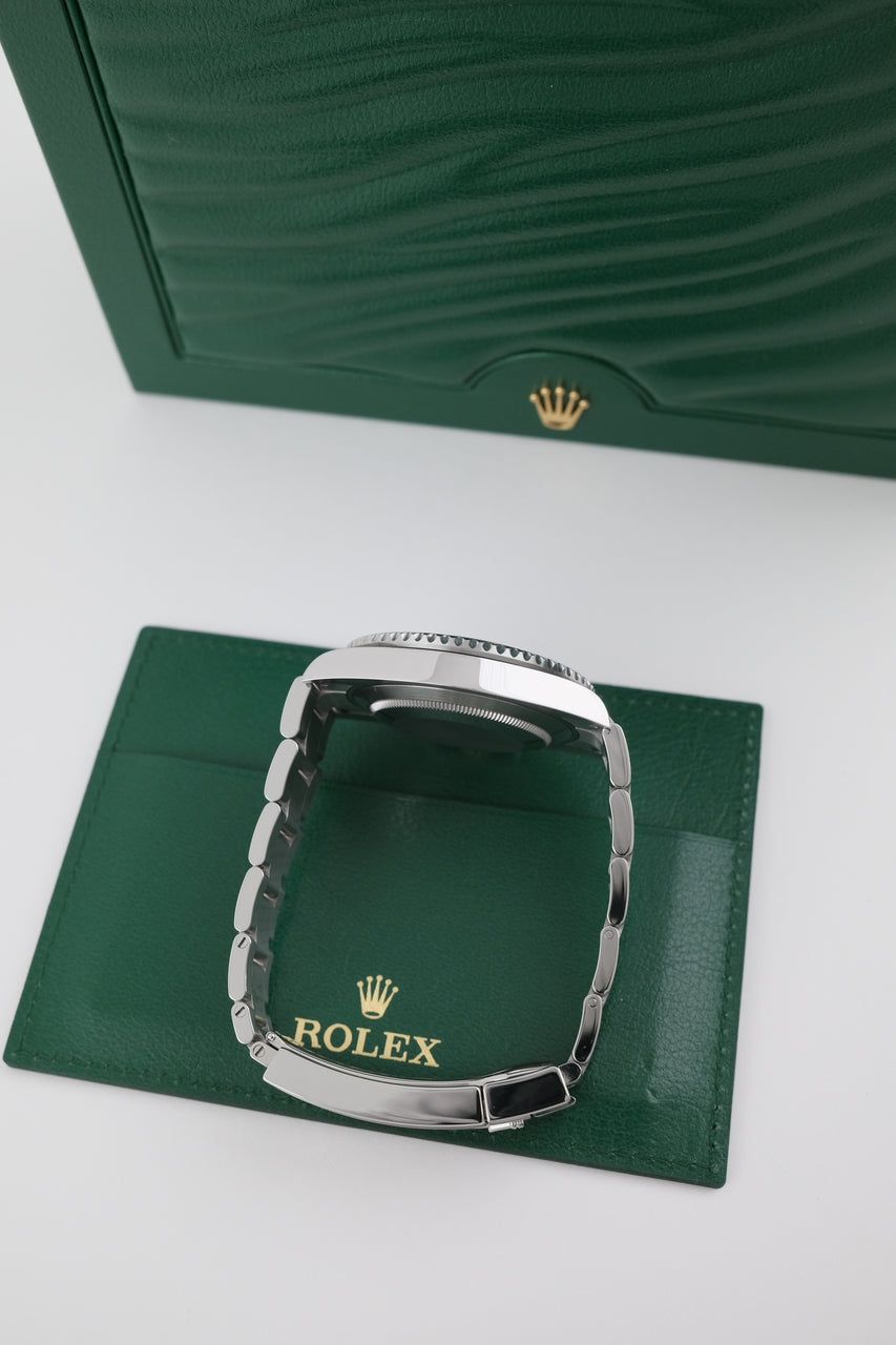 Rolex Submariner Date 126610LN - vue détaillée 5