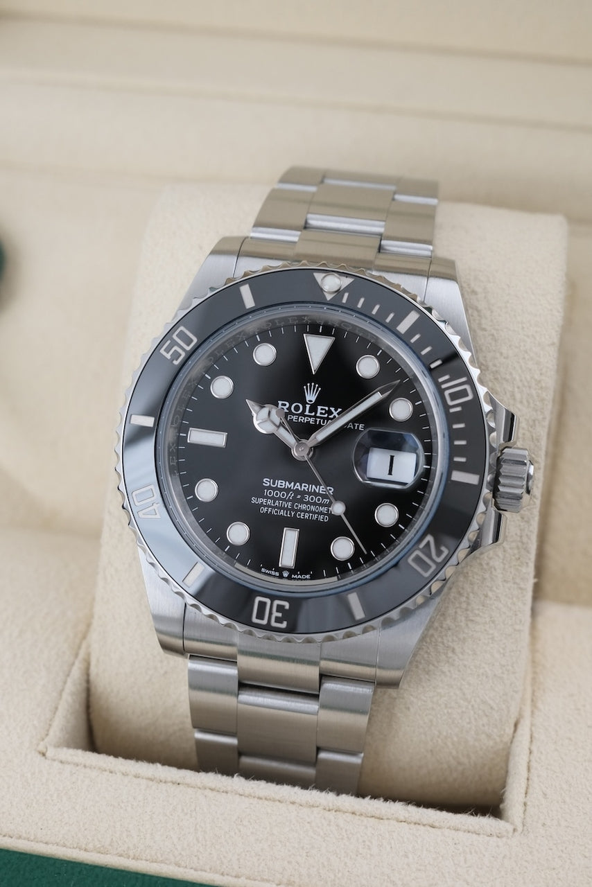 Rolex Submariner Date 126610LN - vue détaillée 1