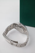 Carica l'immagine nel visualizzatore della galleria, Rolex Oyster Perpetual 41 124300 - Detailansicht 8

