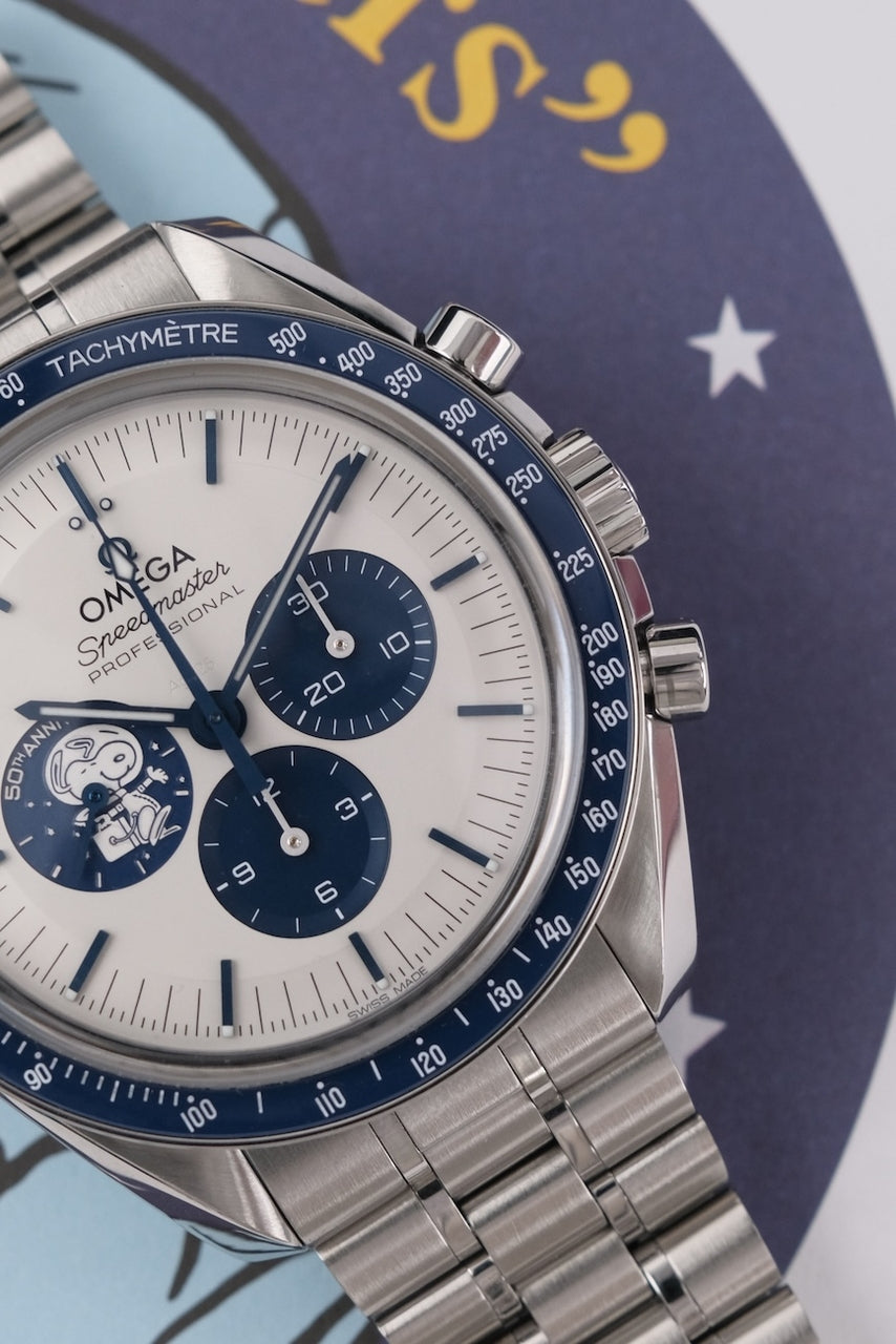 Omega Speedmaster Snoopy 31032425002001 - Widok szczegółowy 2