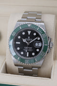 Carica l'immagine nel visualizzatore della galleria, Rolex Submariner Date 126610LV - Vista dettagliata 2
