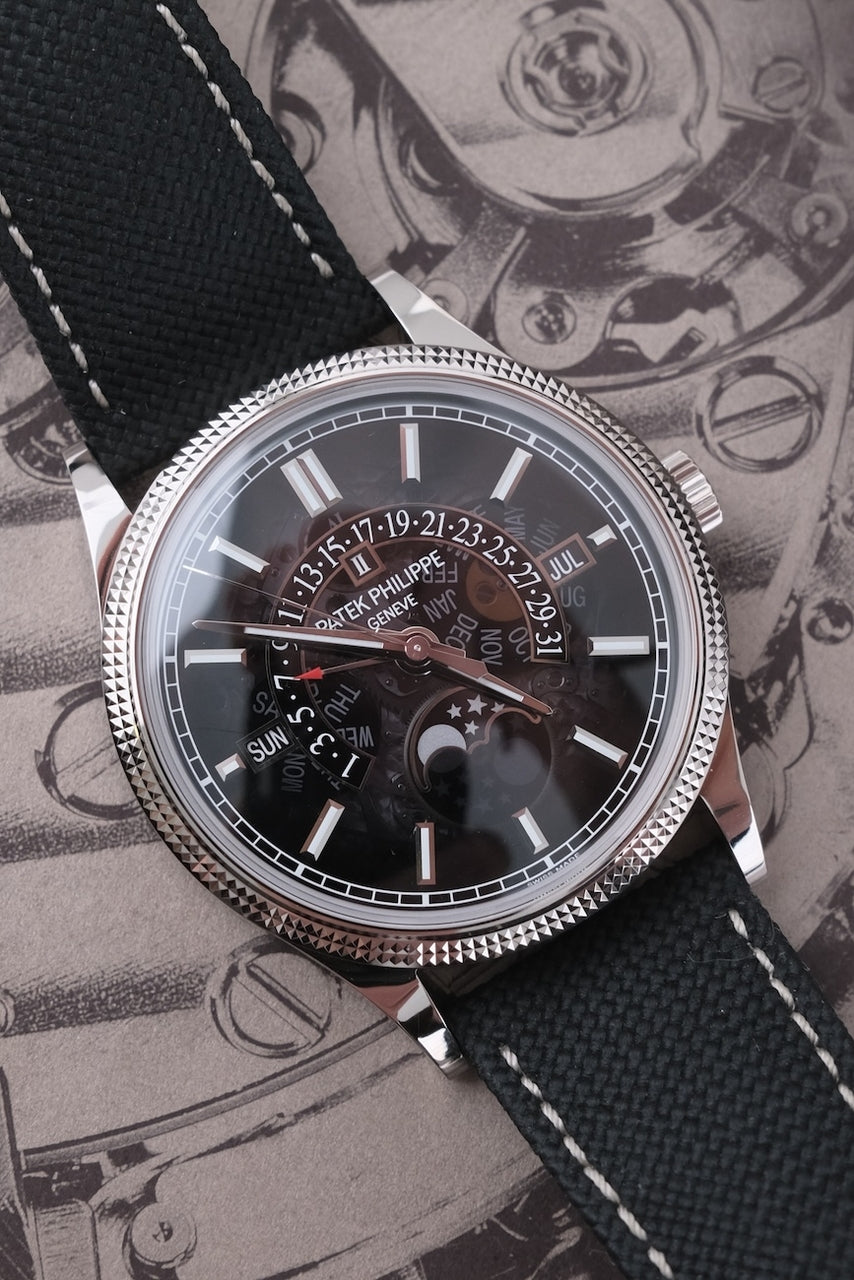 Patek Philippe Calendrier Perpétuel 6159G-001 - Vue détaillée 1