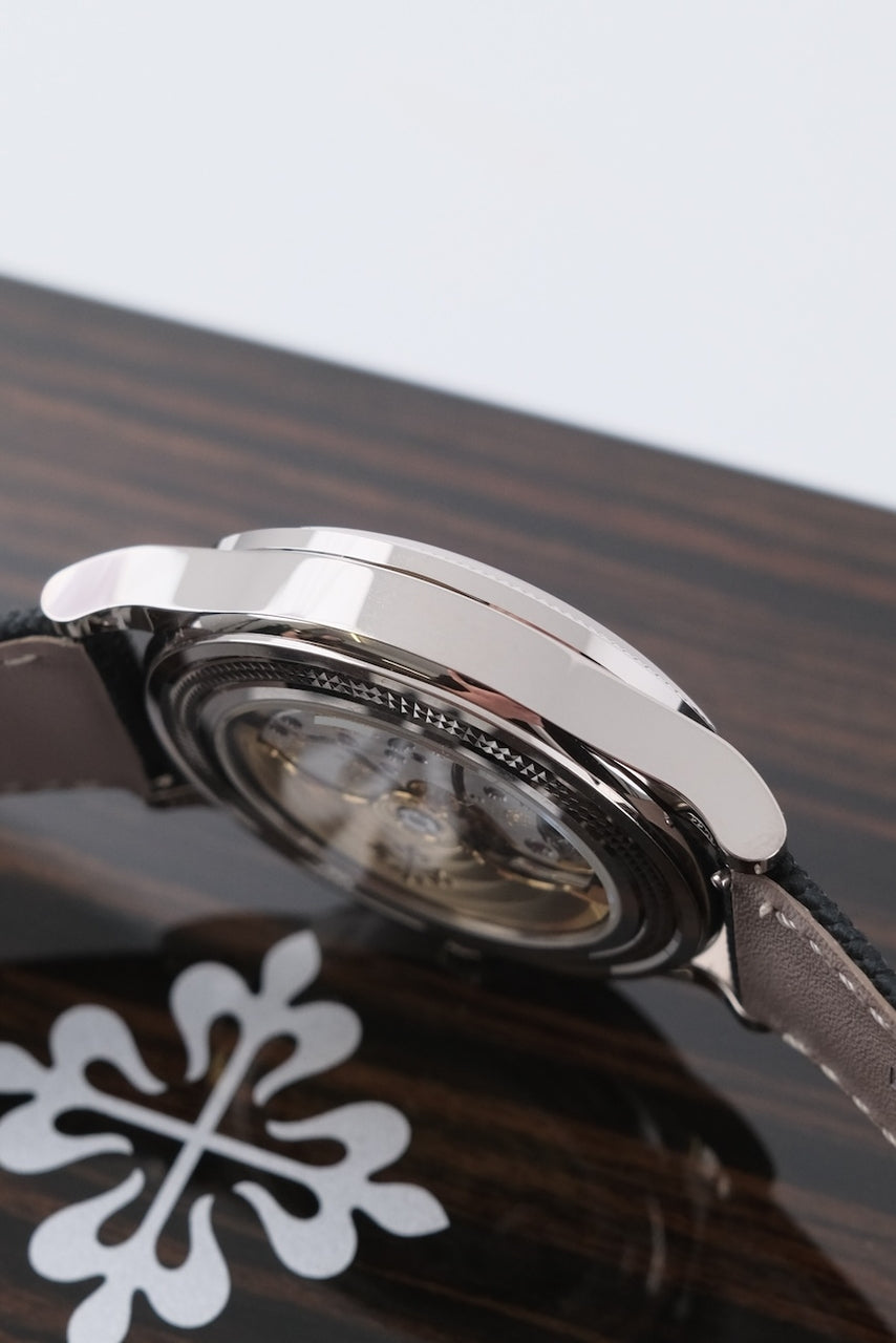 Patek Philippe Perpetual Calendar 6159G-001 - Detailansicht 7