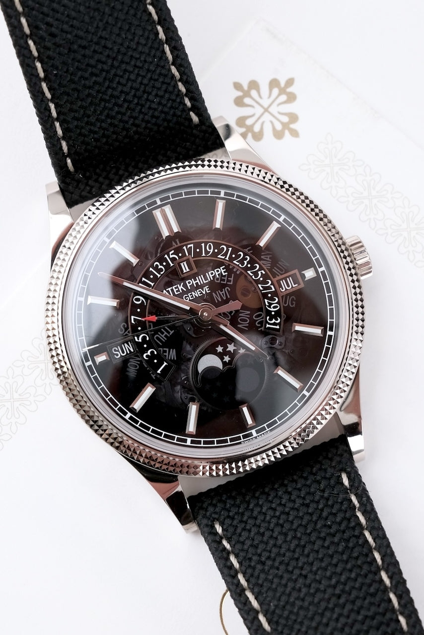 Patek Philippe Perpetual Calendar 6159G-001 - Detailansicht 2