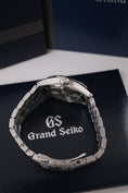 Załaduj obraz do przeglądarki galerii, Grand Seiko Evolution 9 SLGH005G - Widok szczegółowy 6
