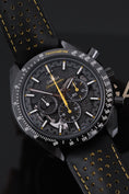 Cargue la imagen en el visor de la galería, Omega Speedmaster Lado Oscuro de la Luna 31192443001001 - Vista detallada 1
