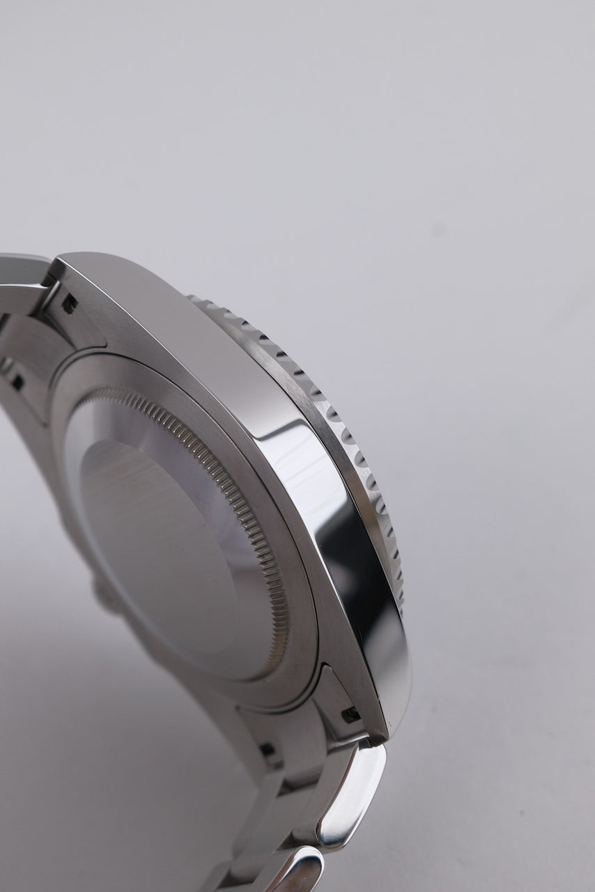 Rolex GMT-Master II 126710GRNR - Detailansicht 4