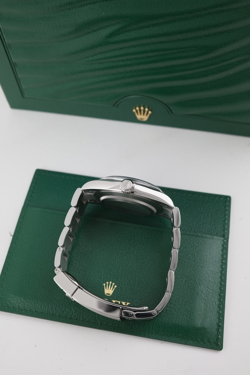 Rolex Explorer 40 224270 - Detailed view 4