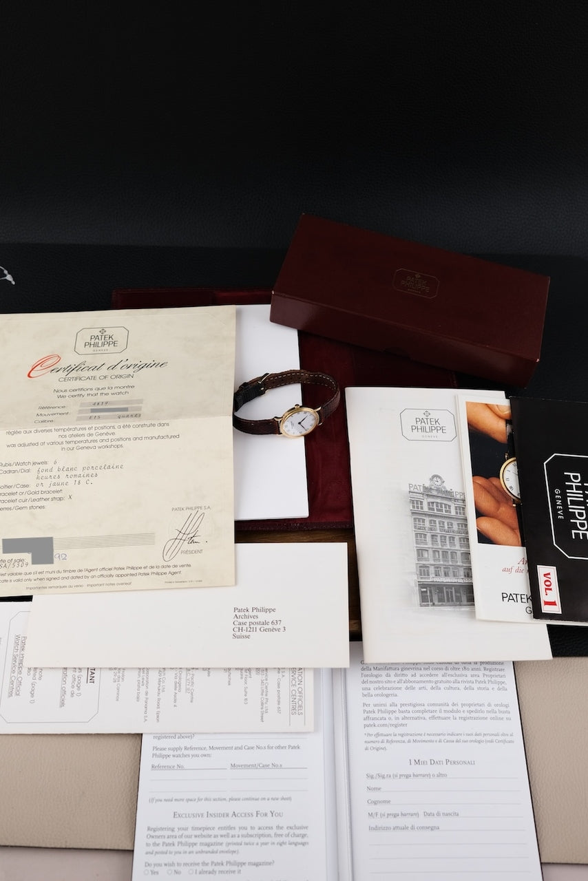 Patek Philippe Calatrava 4819 - Papiere und oder Lieferumfang