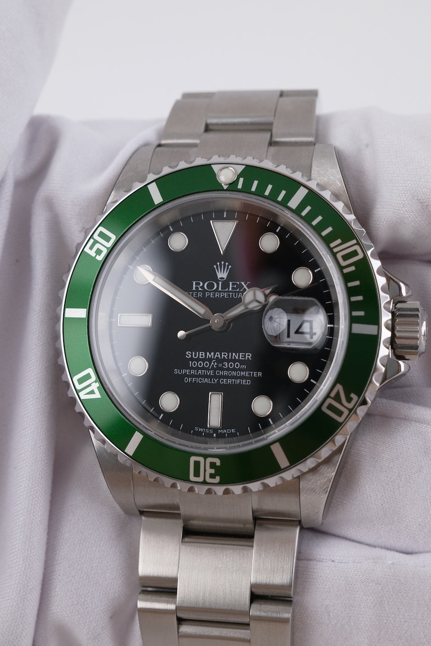 Rolex Submariner Date Kermit 16610LV - Detail view 1