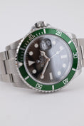 Carica l'immagine nel visualizzatore della galleria, Rolex Submariner Date Kermit 16610LV - Detail view 3
