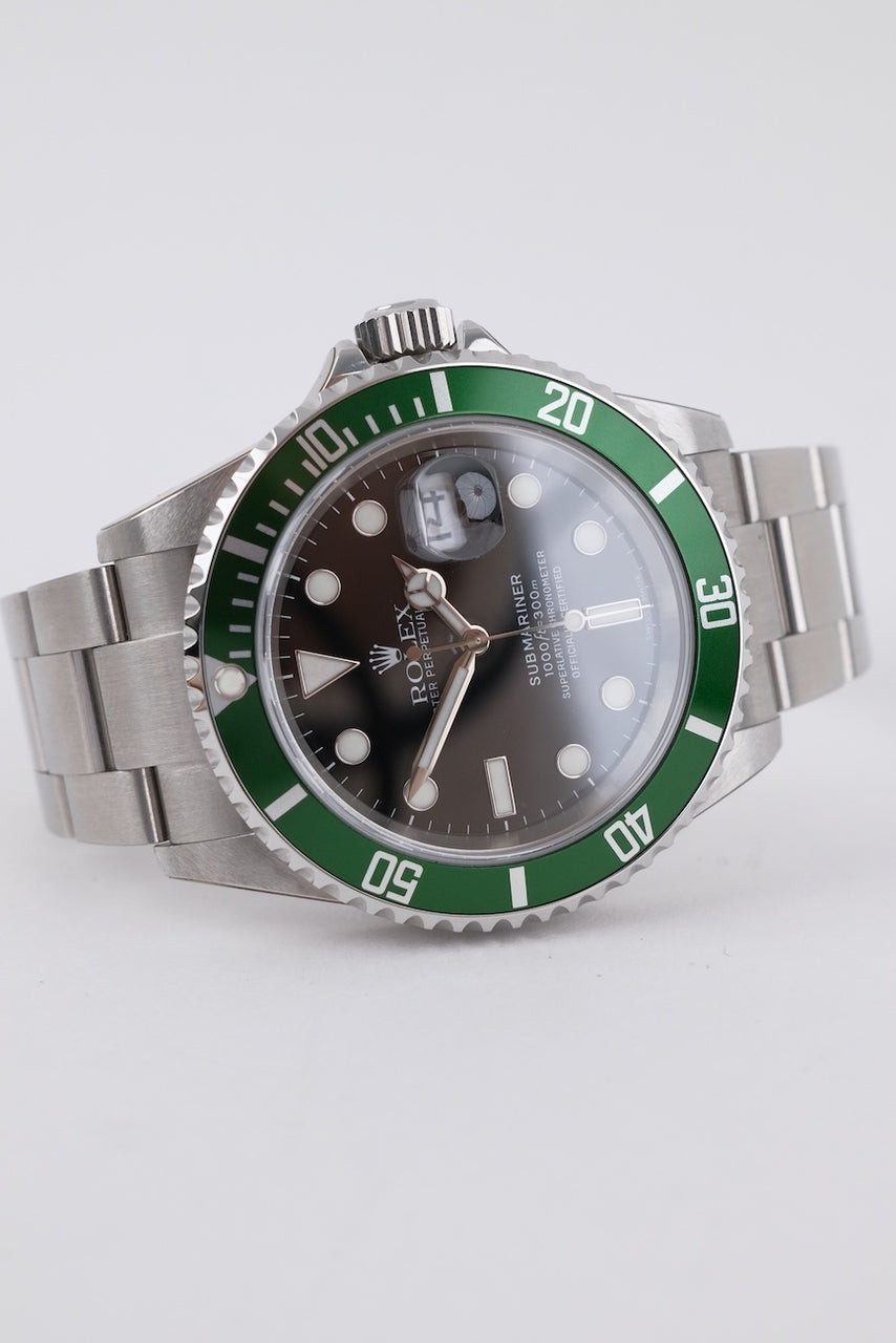 Rolex Submariner Date Kermit 16610LV - Detail view 4
