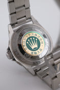 Carica l'immagine nel visualizzatore della galleria, Rolex Submariner Date Kermit 16610LV - Detail view 10
