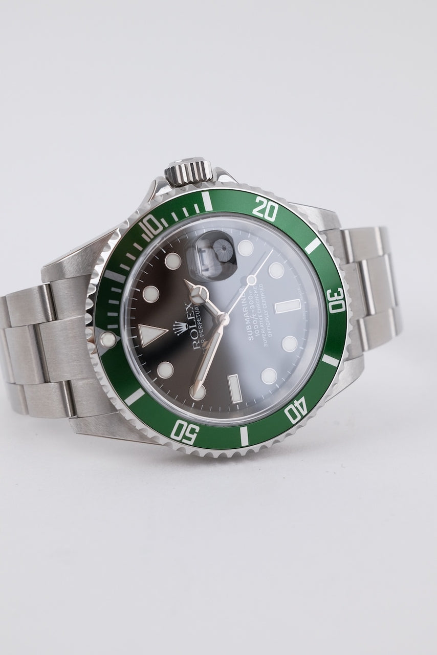 Rolex Submariner Date Kermit 16610LV - Detail view 2