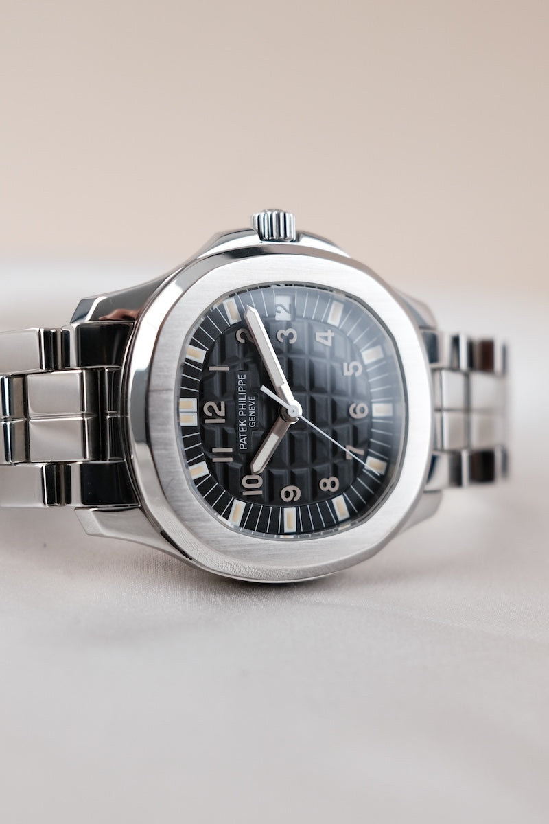 Patek Philippe Aquanaut Jumbo 5065/1A-001 - Detailansicht 1