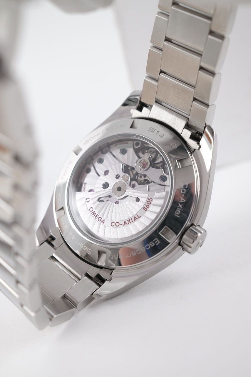 Omega Seamaster Aqua Terra GMT 23110432203001 - Detail view 9