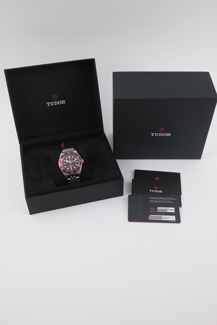 Tudor Black Bay 58  7939A1A0RU - Papiere und oder Lieferumfang