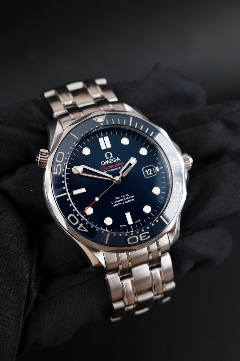 Omega Seamaster Diver 300M 21230412003001 - Detailansicht 2