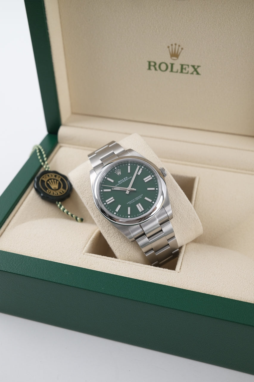 Rolex Oyster Perpetual 41 124300 - Detailansicht 1