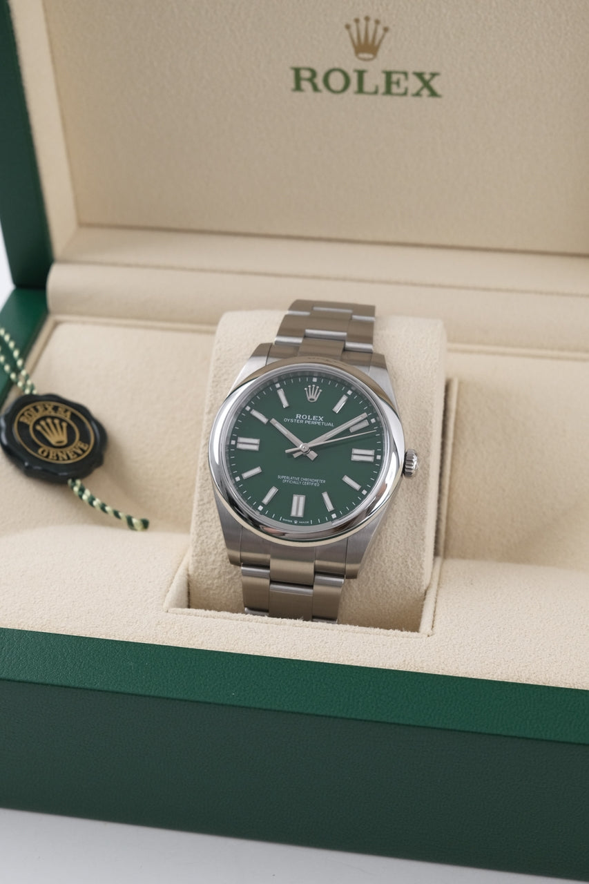 Rolex Oyster Perpetual 41 124300 - Detailansicht 2